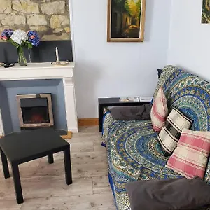 https://cosy-t2-aux-pierres-apparentes-avec-chemine.inbrittany.com